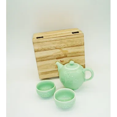 Mini juego de té Turquesa de porcelana.